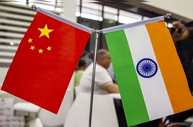 王毅刚坐飞机到印度，莫迪4条快讯通电全国，绝不许邻国摧毁大坝