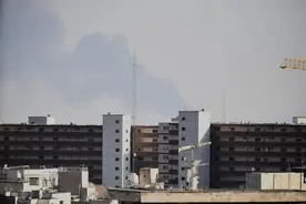 72小时逃离伊朗！亲历者：爆炸声不断，船票炒至1000美金！导游、司机想方设法帮助我们安全离开图片