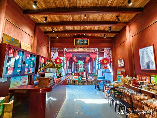 青砖黛瓦间的盛世闲庭——赣州灶儿巷漫游记