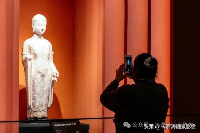 甘肃兰州：简牍博物馆及中山桥夜景及兰州大学等两日游 精彩纷呈