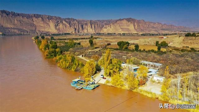黄河绕村 石林映日 景泰龙湾村的金黄太治愈