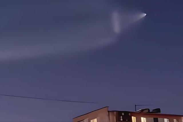 以为俄罗斯不敢动？美方刚扣油轮	，普京一发“榛树”炸穿利沃夫！