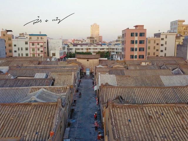 广东潮安有一座 “百姓故宫”？古民居形制如皇城，现仍有百姓生活​​