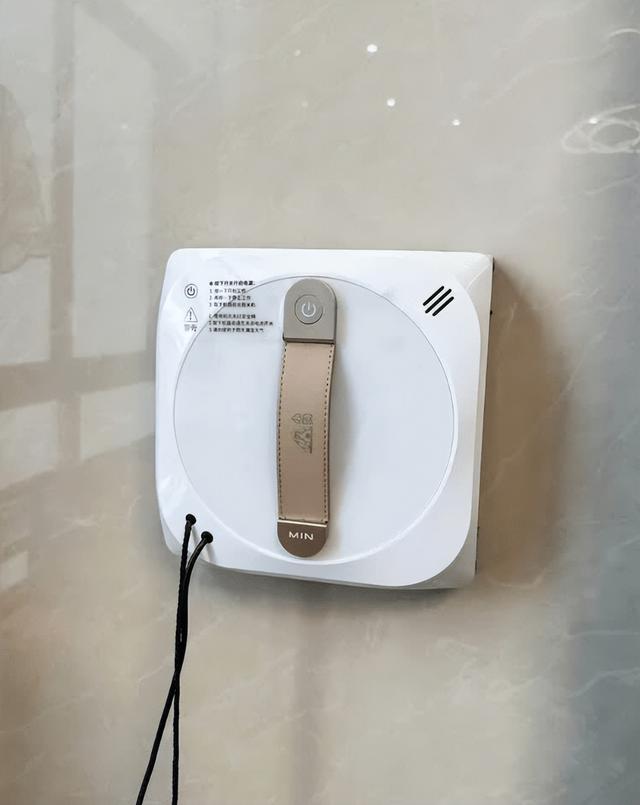 双十二擦玻璃器哪个牌子最好？2025年度擦窗机器人测评推荐