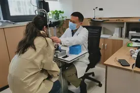 近视手术探秘，术后的清晰视力能维持多久？图片