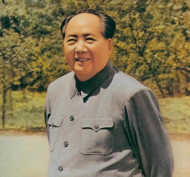 1976年，毛主席为何下令拿掉叶剑英的兵权？事后才知主席用心良苦