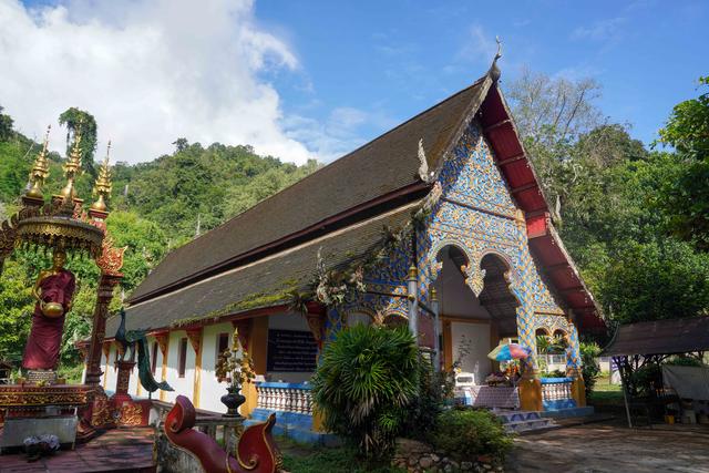 泰国清迈小众景点，清道岩洞，泰北最“野”的溶洞秘境