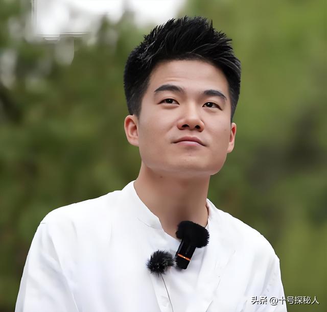 全网最“赚钱”的4位网红，个个赚的盆满钵满，身家过亿收入惊人