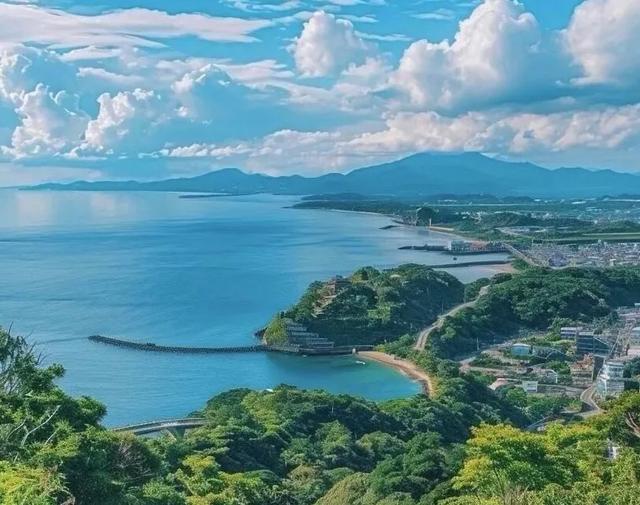 海风吹过的夏天