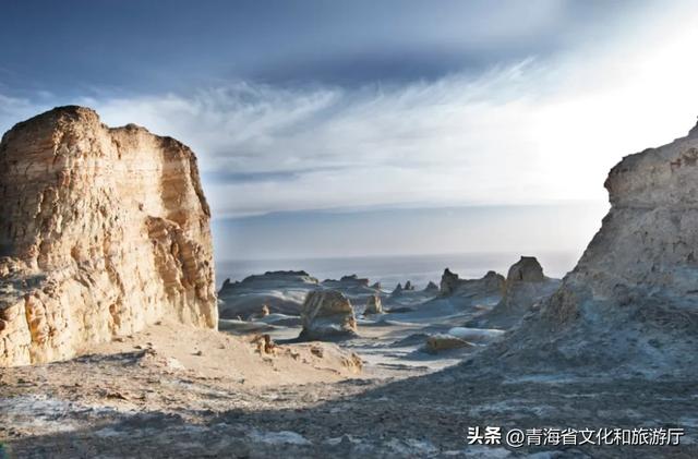 青海初冬:静谧藏诗意,温柔入画来