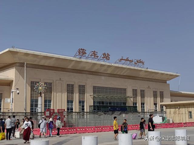 想去新疆旅游看过来,希望能帮到你!