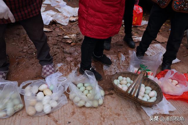 四川安岳除了摩崖造像，这里石羊镇的传统集市也是值得看看的