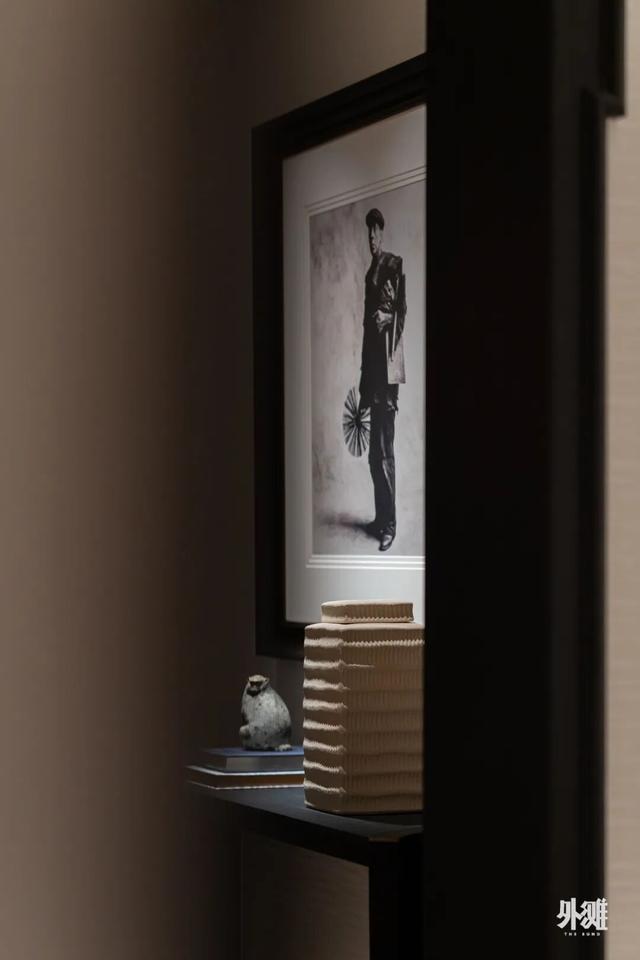 这里，是与世界同频的远见