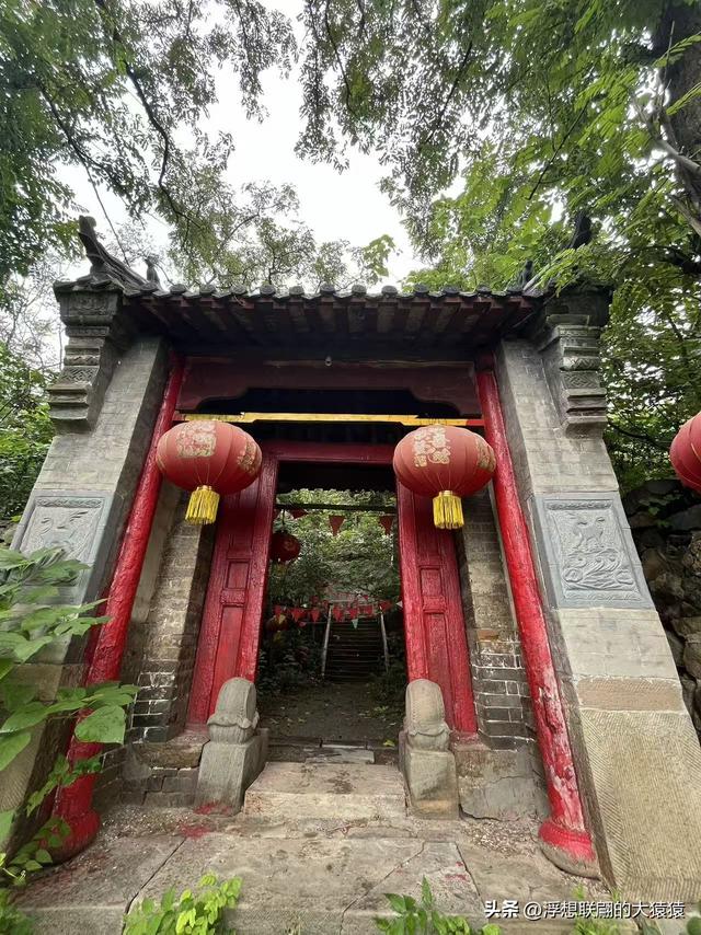 章丘大山深处有一座始建于宋元时期的古庙宇：杓峪庵