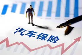 为什么很多老司机都不买车损险？10年老车主说了真心话，太无语了图片