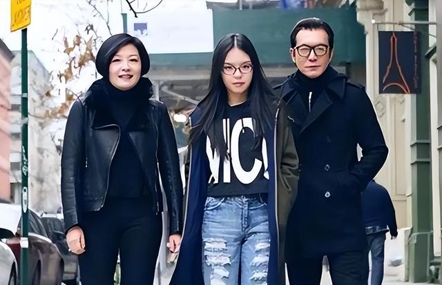 李咏也没想到，自己离世8年后，23岁的女儿就走上一条“不归路!”