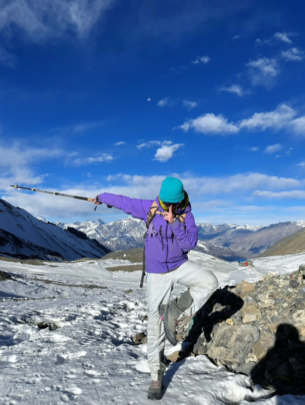 登山吐槽救命搭子后续：女子发文怒怼，大哥曝完整过程，网友炸锅