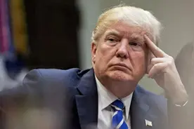 特朗普强令哈佛大学赶人，中国留学生不能幸免，400年来前所未有图片