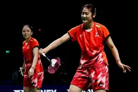 国羽女双无缘泰国赛四强，陈清晨/王汀戈0-2憾负陈康乐/蒂娜！图片
