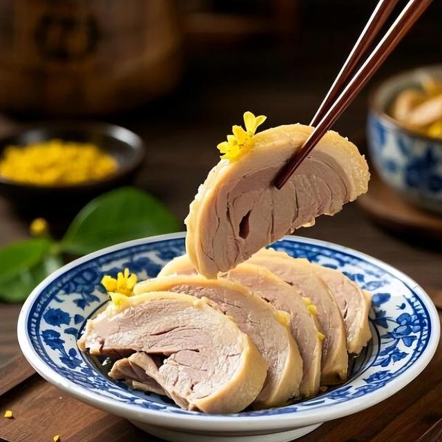 舌尖上的中国：十大美食之都的饕餮之旅