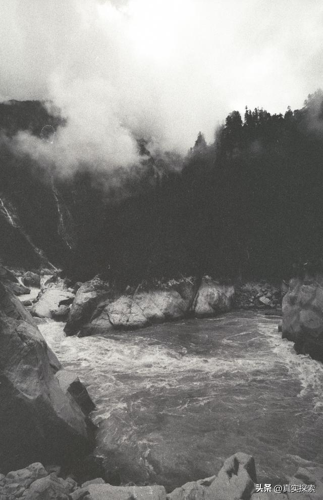 16 寻找大瀑布（无名营地—瀑布a营地B）雨多云晴（日记版）雅漂