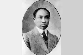 1927年大革命失败后，陈独秀被迫离开党，后来为何没能重回党内图片