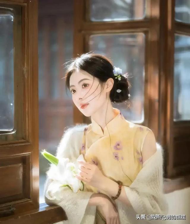 河南洛阳一佳人好漂亮	， 身高169cm，体重50kg 美的让人移不开眼