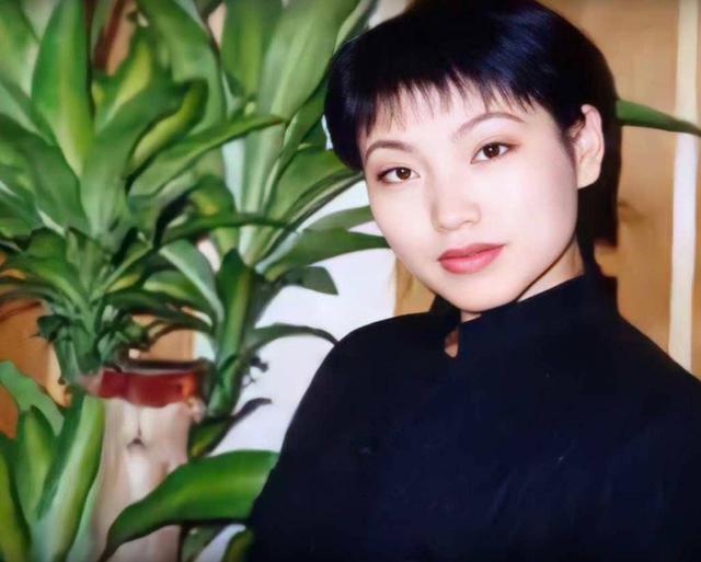 二婚娶丫蛋为妻，俩人相差十多岁，句号为当初的选择承担了责任