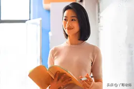 一位女老师怀孕了，她向学校提出18条要求，校长：我好难啊图片
