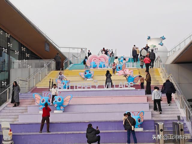 成都人的周末“偷闲”：上午三道堰喝茶，下午蝴蝶村遛娃