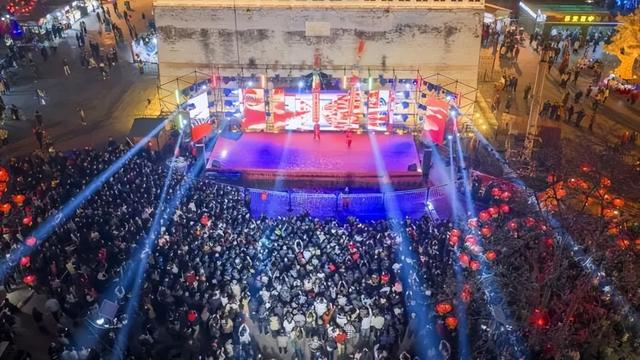 光影+美食+演艺+潮玩！快来感受津韵年俗！