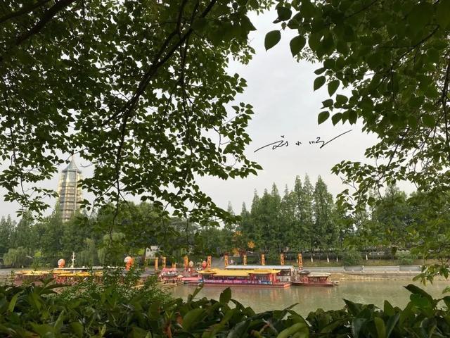 中国“最另类”省会：本省城市不待见，却与隔壁省亲如一家？