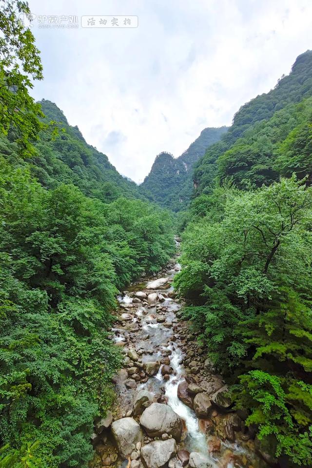 西安人私藏的“天然空调房”，朔溪观瀑，喂萌宠，凉快还免门票！