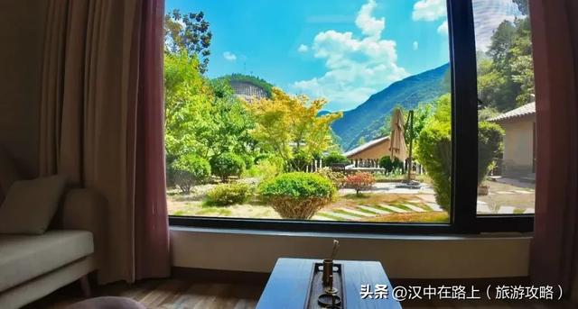 贴车贴,汉中汉析里温泉+室内水乐园门票免费送!