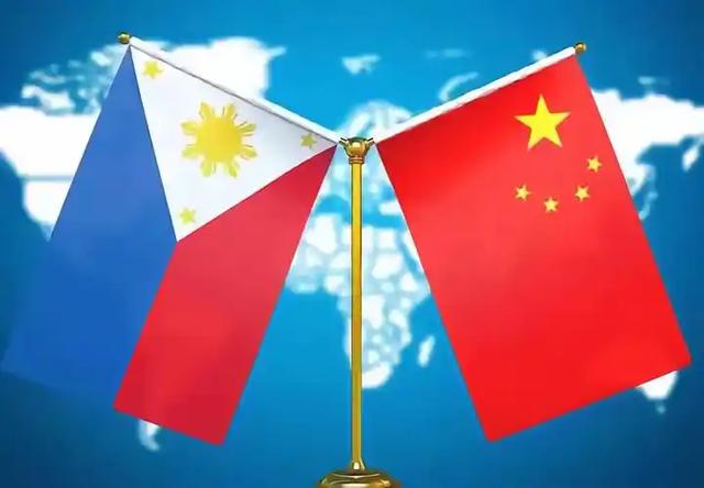 钱没白出，中方援助菲灾民后	，菲媒回馈一份大礼：黄岩岛主权属华