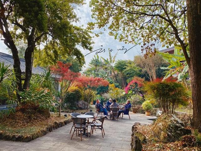 为什么现在很多人宁愿一个人独行，也不愿意和亲戚一起出去旅游？