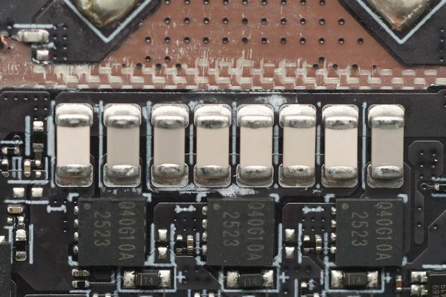 完美适配iPhone 17系列新机，谷歌25W Qi2.2磁吸无线充电器拆解
