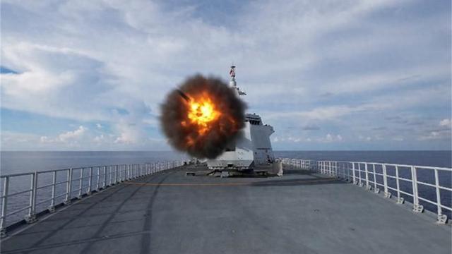 解放军开炮三天，军舰现身钓鱼岛	，日方紧急降温：高市“在反思	”