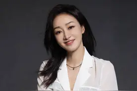 侯亮平的“老婆”有多牛？曾是央视最美主持人，二婚嫁给总裁！图片