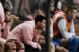 为了赚钱洗白梅西？王涛承受不住压力选择道歉，网友们并不买账图片