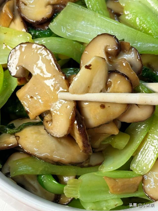 4种一吃就“拉屎”的蔬菜，被称为“肠道润滑油”帮助你顺畅拉屎