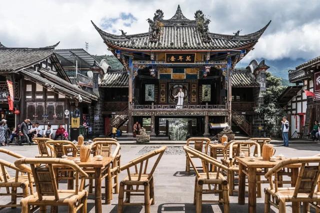 走，去水磨！在青瓦老街里“躺平”一个秋天