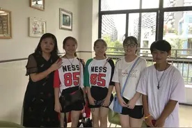 致敬芳华！37年教育长跑，昔日的学生如今接棒，她们的故事比春天更动人图片