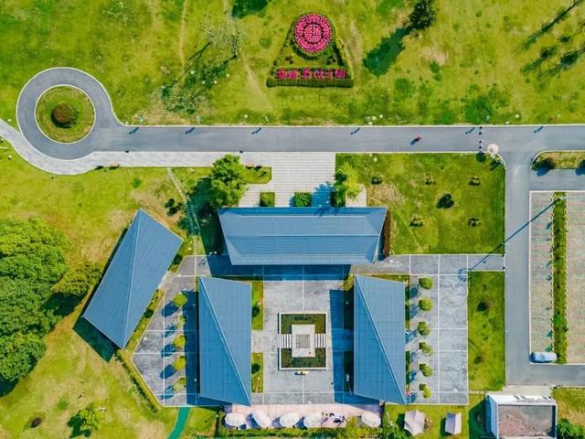 秋假遛娃指南！郫都这些宝藏公园，承包亲子惬意时光