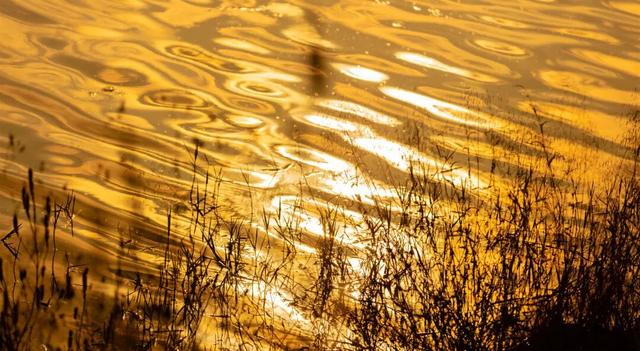 皖美秋日｜【石台深秋】一半是晒秋烟火，一半是山水诗意