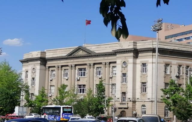 该国是日本侵华最大帮凶，曾出兵3万到中国
