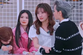 黄英冷眼、侯佩岑敷衍、宋妍霏没人选：那英的话，终于有人信了图片