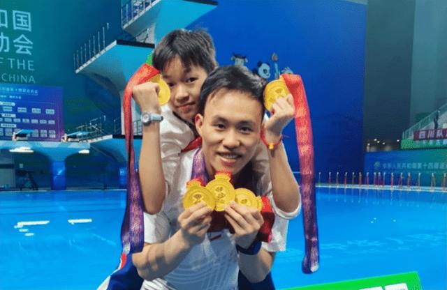 复出夺冠仅2天，央视对全红婵用了特殊称呼，评论区的风向又变了