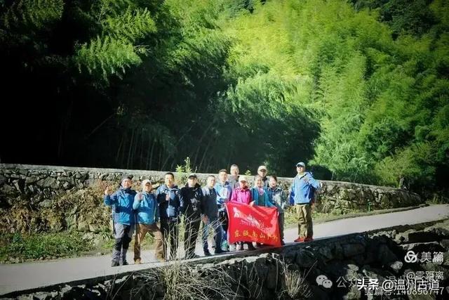 醉美林坑晒秋！这条连接两个避世古村落的省一级古道，周末可走起