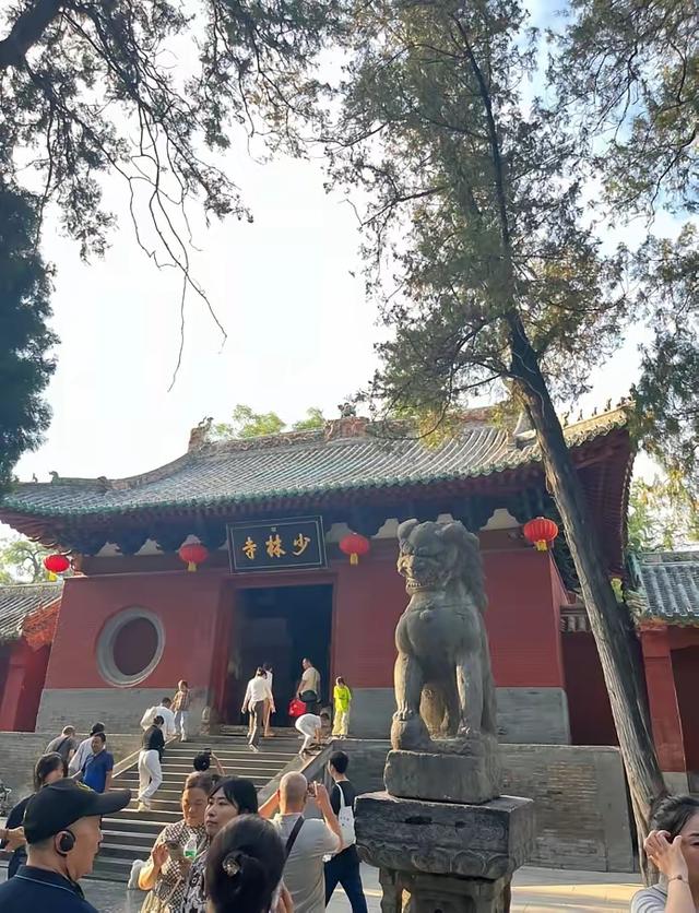 释永信伙食大曝光！三餐就这几样，对比旁边50元斋饭我看懵了